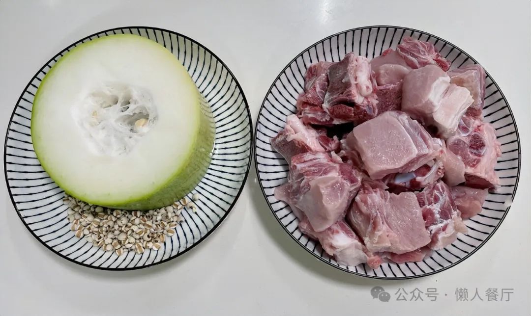 “中伏吃瓜，不把药抓”，三伏天宁可少吃大鱼大肉，也要多吃瓜，怎么吃?